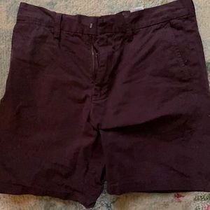 Burgundy Old Navy shorts, waist 30.